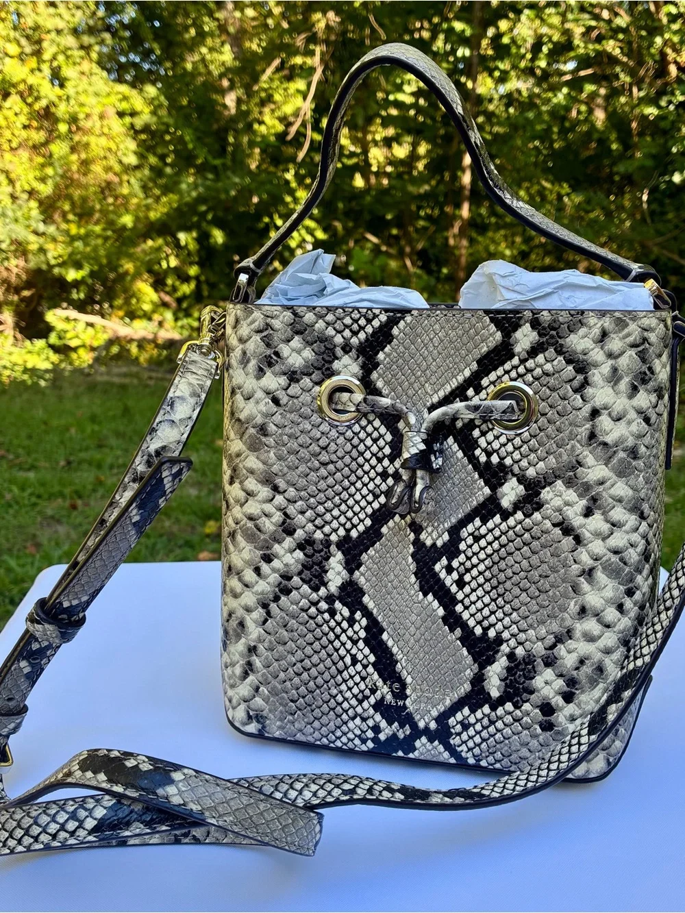 NWOT KATE SPADE EVA EXOTIC SMALL BUCKET BAG & CARD HOLDER - PYTHON